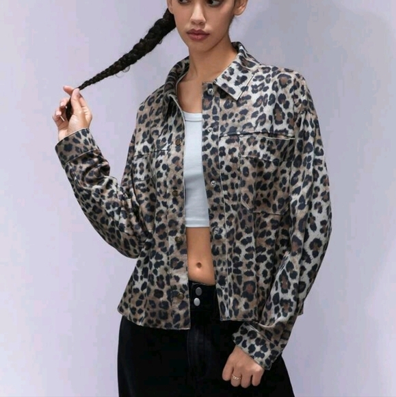 Trendy Classic Leopard Print Casual Versatile Long Sleeve Cropped Shirt - Picture 2 of 4